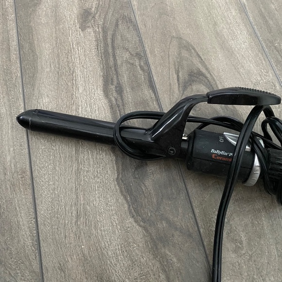 BaByliss Curling Iron - Picture 2 of 8